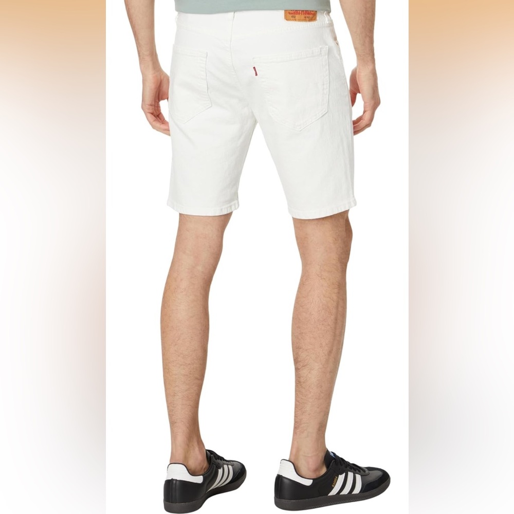 Levi's Men's slim White Denim Shorts
